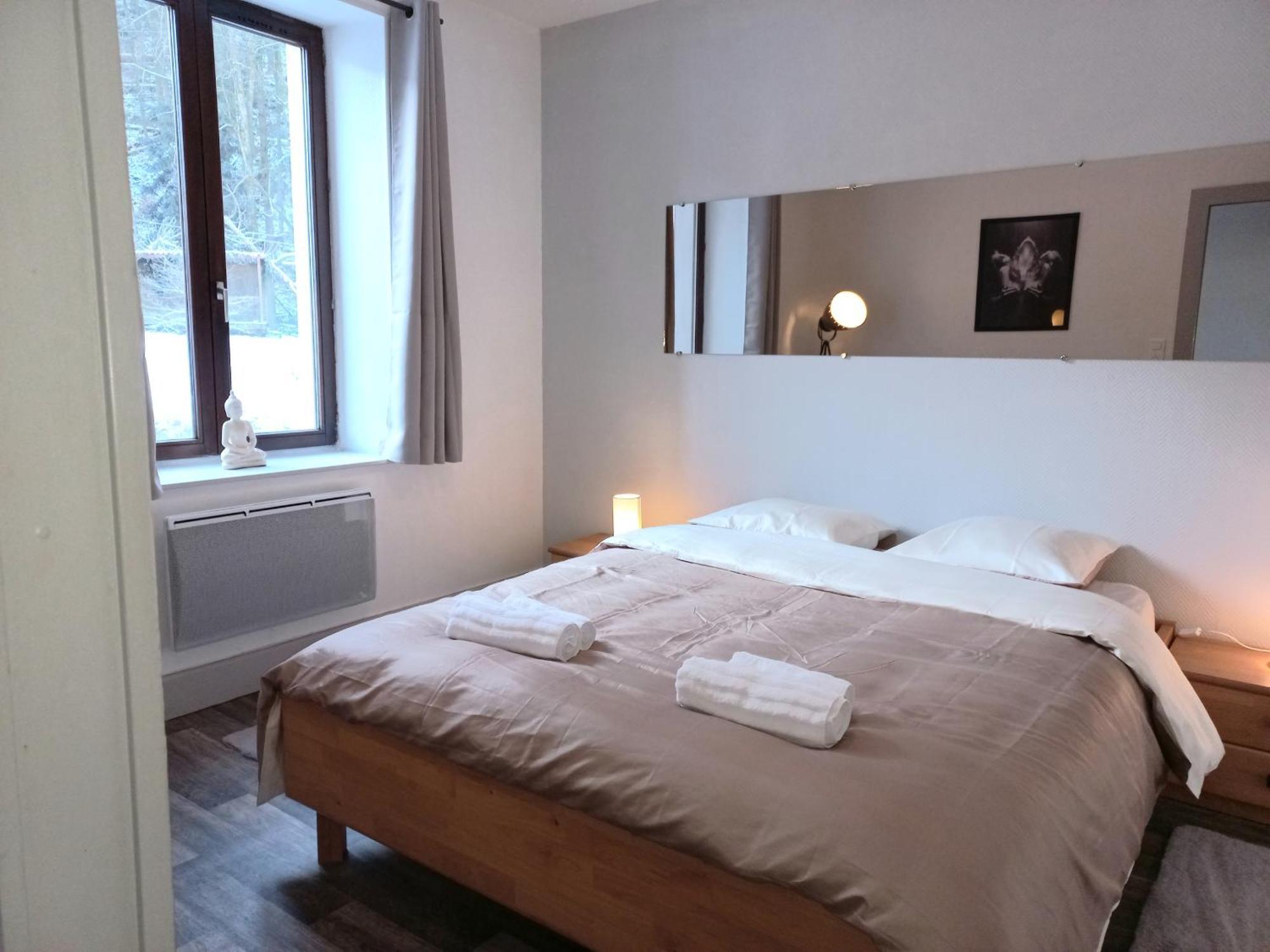 Appartement Les Iris, Au Calme, Proche Du Centre 르미르몽 외부 사진